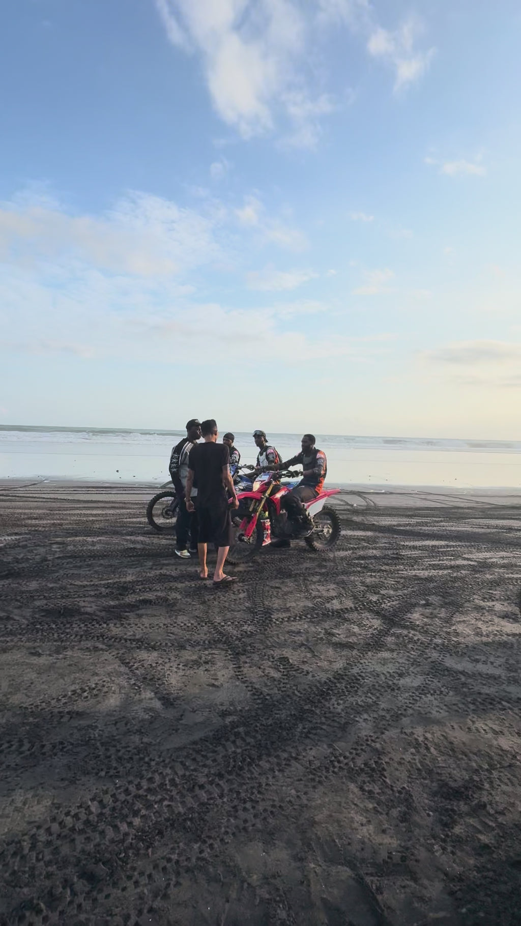 Cross beach jungle Canggu